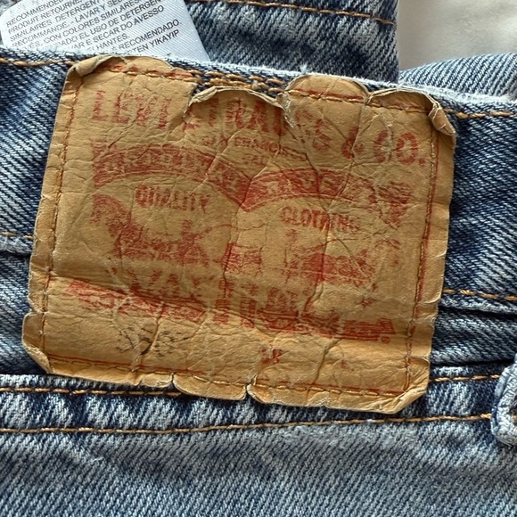 Levi's 550 Men's Classic Blue Straight Jeans - Picture 6 of 6